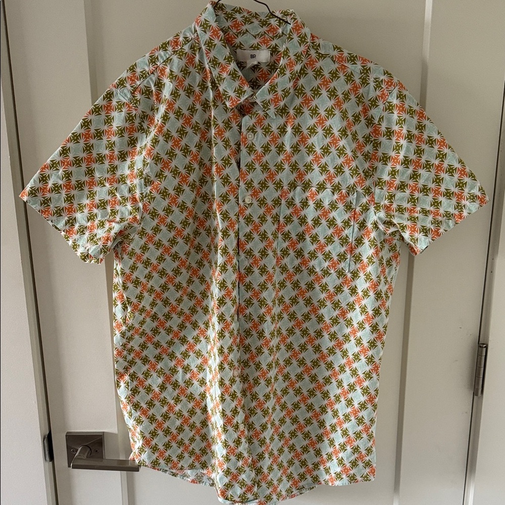 BP Multicolor Geometric Short Sleeve Shirt